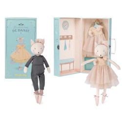 Valise comprenant une penderie avec une tenue d'échauffement, une robe de gala et une poupée chat-detail