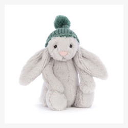 Peluche lapin bashful gris avec son petit bonnet vert de la marque Jellycat-detail