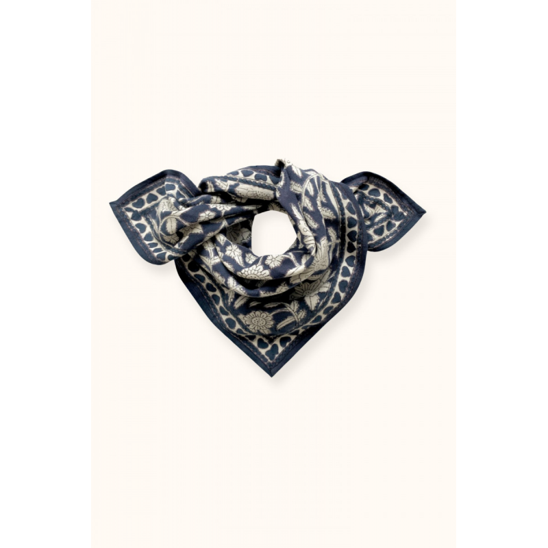 petit foulard manika cœur orage de la marque Apaches Collections